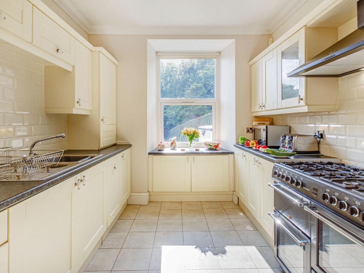Menai View Villa Llanfairpwllgwyngyll Bagian luar foto